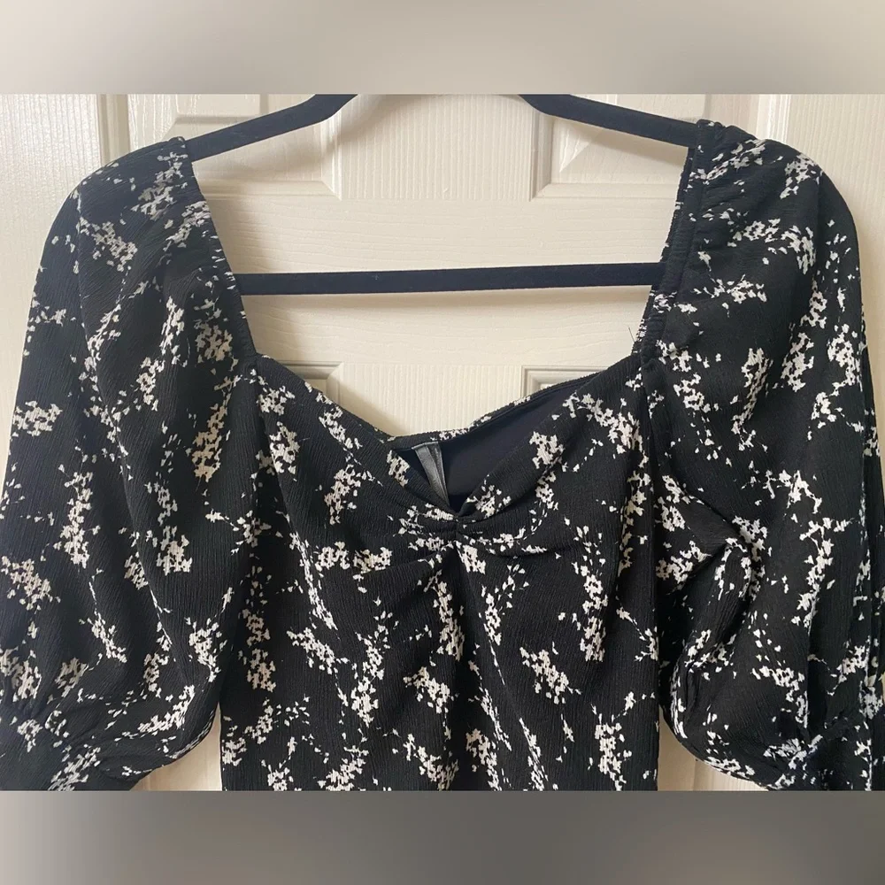 Anthropologie Sweetheart Black and White Print Puff Sleeve Blouse Size Small